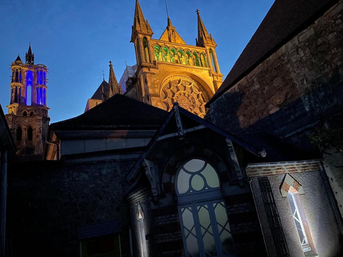 Les Hotes D'Eloise Laon Exterior foto
